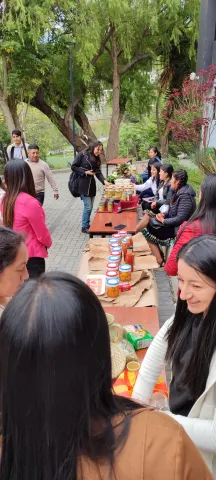 Exposición de trabajos de titulación y feria agroecológica (foto 2)